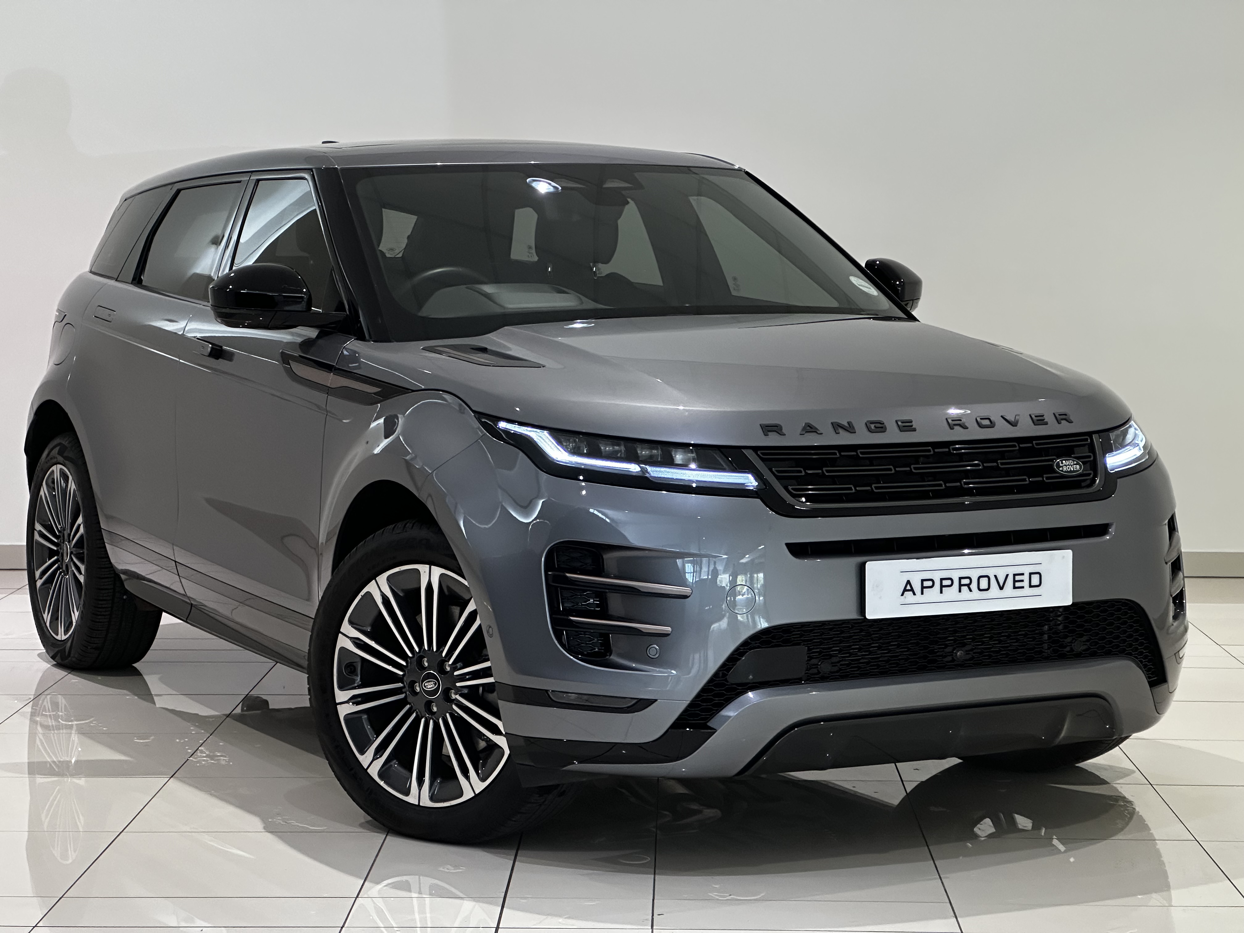LAND ROVER EVOQUE 1.5 HSE PHEV R -DYNAMIC (P300e) for Sale at Jaguar Land Rover Stellenbosch